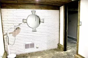 565 S Meridian Rd, Youngstown, OH 44509 - Photo 21