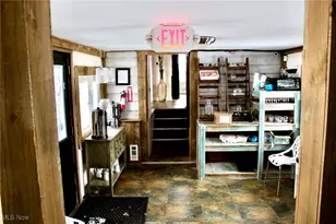 565 S Meridian Rd, Youngstown, OH 44509 - Photo 7