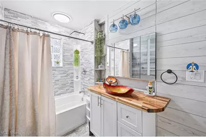 1032 Hartwood Road NW, Magnolia, OH 44643 - Photo 21