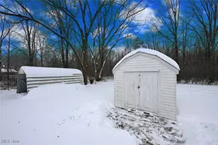 2020 Myersville Rd, Akron, OH 44312 - Photo 25