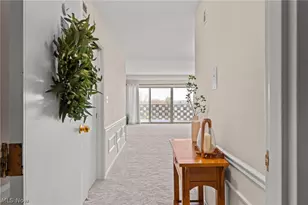 275 N Portage Path, Akron, OH 44303 - Photo 11