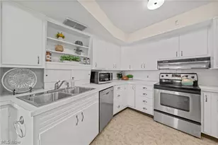 275 N Portage Path, Akron, OH 44303 - Photo 21