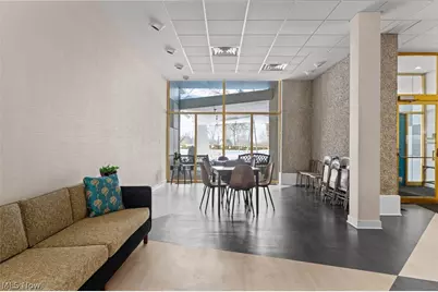 275 N Portage Path #7B, Akron, OH 44303 - Photo 9