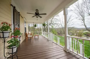 309 Donahey Ave NE, New Philadelphia, OH 44663 - Photo 9
