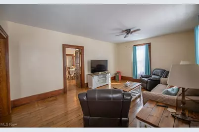 309 Donahey Avenue NE, New Philadelphia, OH 44663 - Photo 11