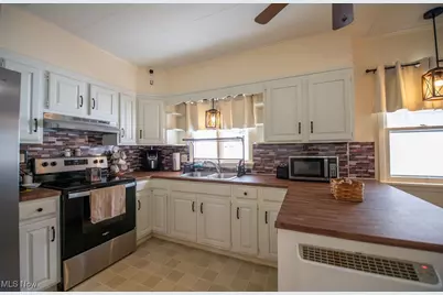 309 Donahey Avenue NE, New Philadelphia, OH 44663 - Photo 21