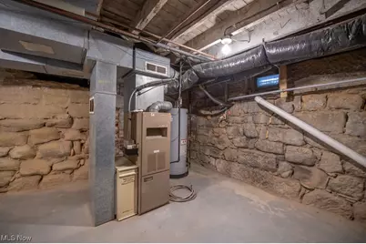 309 Donahey Avenue NE, New Philadelphia, OH 44663 - Photo 49