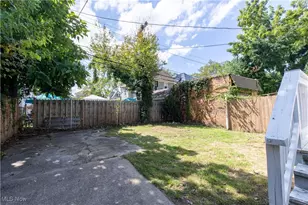 9800 Parmelee Ave, Loveland, OH 44108 - Photo 3