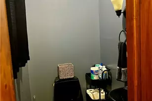 2231 Sherwood Ave, East Liverpool, OH 43920 - Photo 9