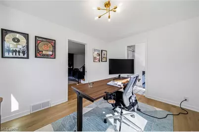 2353 Charney Road, University Heights, OH 44118 - Photo 9