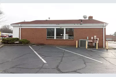 2911 Youngstown Road SE, Warren, OH 44484 - Photo 5