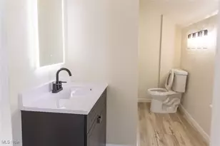 214 N Bentley Ave, Niles, OH 44446 - Photo 15