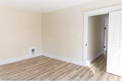 214 N Bentley Avenue, Niles, OH 44446 - Photo 23