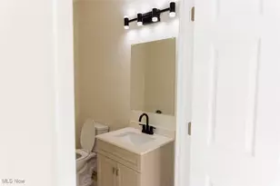 214 N Bentley Ave, Niles, OH 44446 - Photo 11