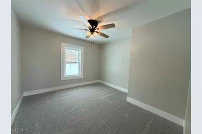 911 Merrick Avenue, Zanesville, OH 43701 - Photo 11