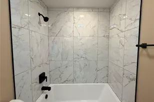 911 Merrick Ave, Zanesville, OH 43701 - Photo 17