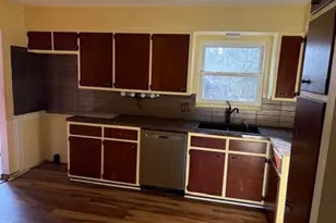 1700 Karg Dr, Akron, OH 44313 - Photo 7