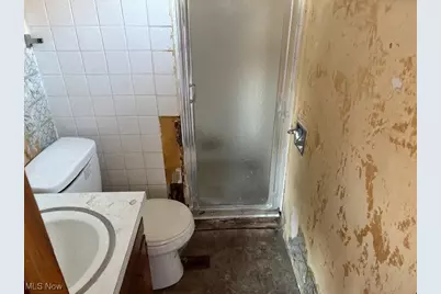 1700 Karg Drive, Akron, OH 44313 - Photo 11