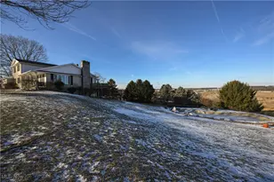 264 Pleasant Valley Rd NW, Sugarcreek, OH 44681 - Photo 7