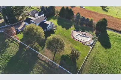 264 Pleasant Valley Road NW, Sugarcreek, OH 44681 - Photo 13