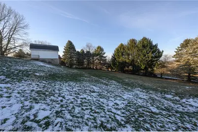 264 Pleasant Valley Road NW, Sugarcreek, OH 44681 - Photo 11