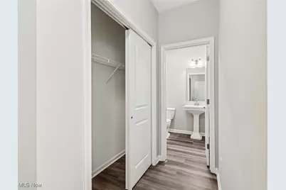 3382 Buckeye Trail, Green, OH 44685 - Photo 11