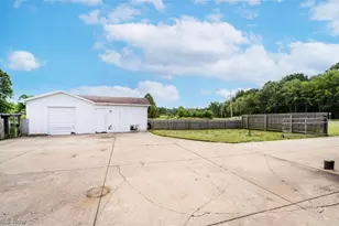 4242 McCartney Rd, Lowellville, OH 44436 - Photo 35
