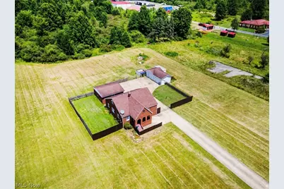 4242 McCartney Road, Lowellville, OH 44436 - Photo 27
