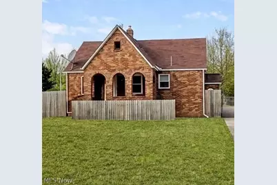4242 McCartney Road, Lowellville, OH 44436 - Photo 1