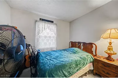 151 W Smiley Avenue #A & B, Shelby, OH 44875 - Photo 11