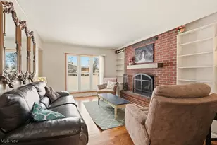 29819 Sutton Dr, North Olmsted, OH 44070 - Photo 13