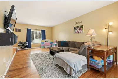 29819 Sutton Drive, North Olmsted, OH 44070 - Photo 9