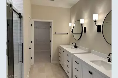 2158 Myla Way, Amherst, OH 44001 - Photo 7