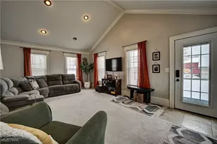 233 W Main St, Sugarcreek, OH 44681 - Photo 15