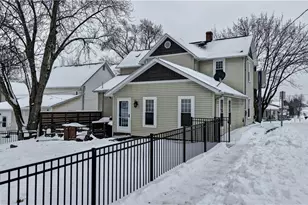 233 W Main St, Sugarcreek, OH 44681 - Photo 9