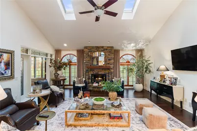 6182 Bertram Avenue NW, Canton, OH 44718 - Photo 9