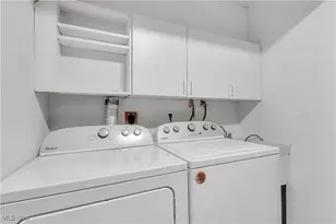 123 Shakespeare Ln, Avon, OH 44011 - Photo 29