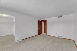 123 Shakespeare Ln, Avon, OH 44011 - Photo 25