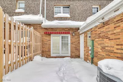 123 Shakespeare Lane, Avon, OH 44011 - Photo 3