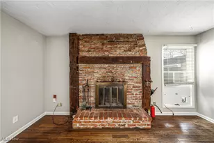 223 Madison Ave, Cuyahoga Falls, OH 44221 - Photo 9