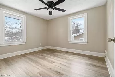 625 Wyandot Avenue, Akron, OH 44305 - Photo 15