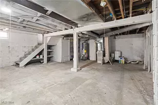 625 Wyandot Ave, Akron, OH 44305 - Photo 17