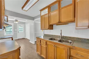 25500 Briardale Ave, Euclid, OH 44132 - Photo 15