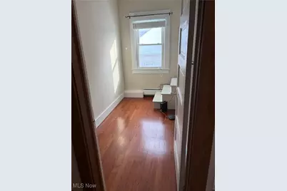 913 Foster Avenue, Cambridge, OH 43725 - Photo 17