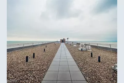 11850 Edgewater Drive #624, Oakwood, OH 44107 - Photo 13