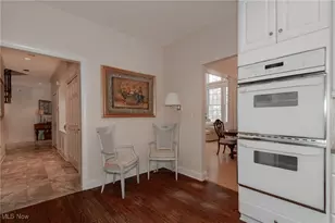 26 Haskell Dr, Bratenahl, OH 44108 - Photo 17