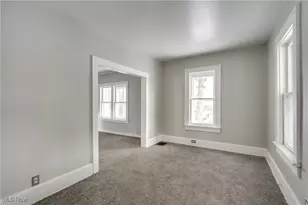 46 Rosenberry St, Alliance, OH 44601 - Photo 5