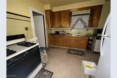 2692 Taft Avenue, Youngstown, OH 44502 - Photo 11