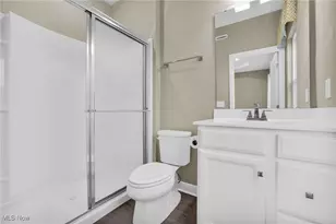 316 E Reno Dr, Louisville, OH 44641 - Photo 17