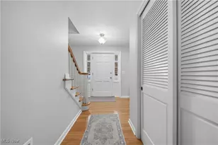 762 Summit Cir SE, North Canton, OH 44720 - Photo 3